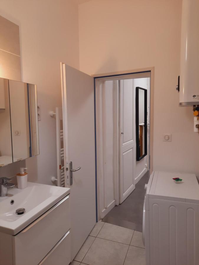 Apartamento Grand T1 Au Calme - Dijon Centre Exterior foto
